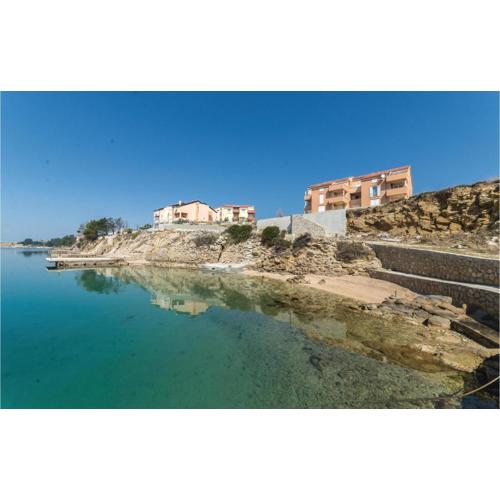 Stunning Apartment In Vlasici With Wifi