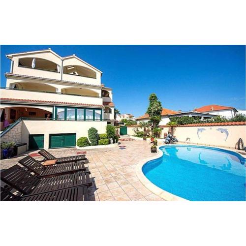 Stunning Apartment In Vodice