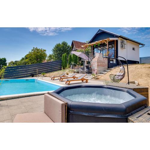 Stunning Home In Bjelovar