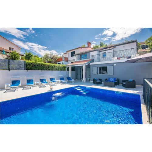 Stunning Home In Dobrinj
