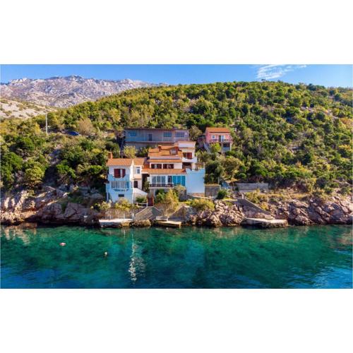 Stunning Home In Jablanac With Wifi