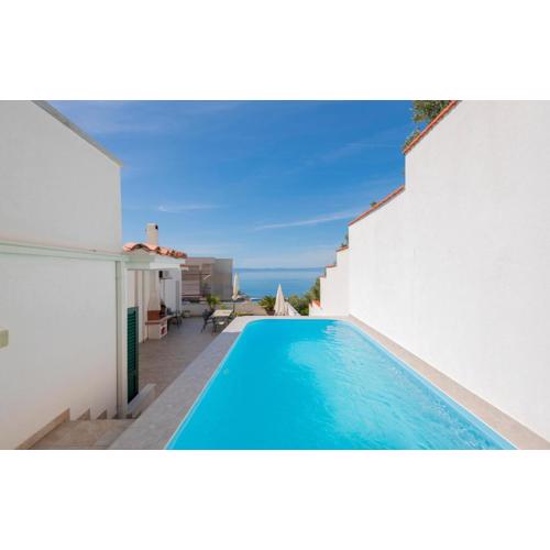 Stunning Home In Makarska