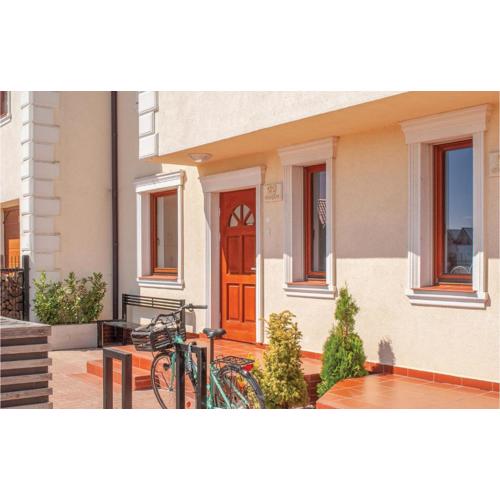 Stunning Home In Mielno With Wifi