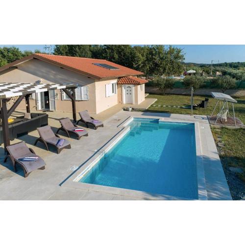 Stunning Home In Rovinj