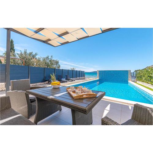 Stunning Home In Sibenik - Zaboric