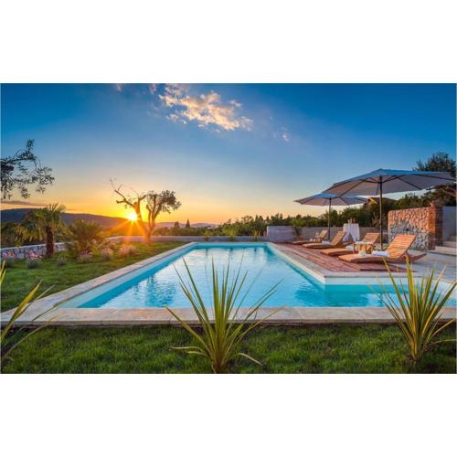 Stunning Home In Sibenik With Wifi