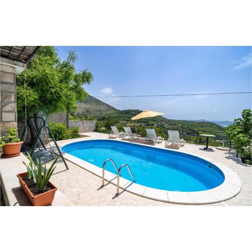 Stunning Home In Slano With Wifi