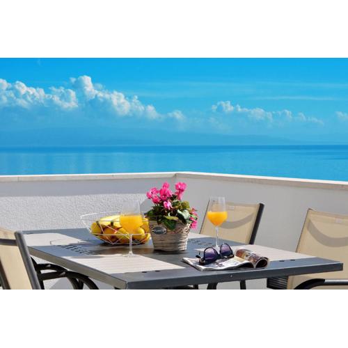 Stunning View Apartment with pool