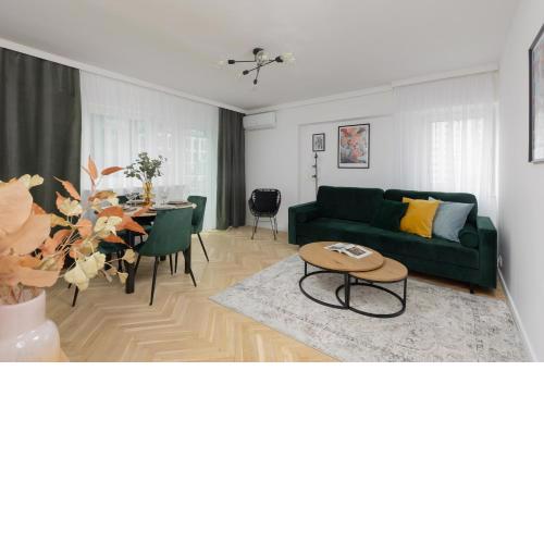 Stylish Apartment Heart of Warsaw by Noclegi Renters