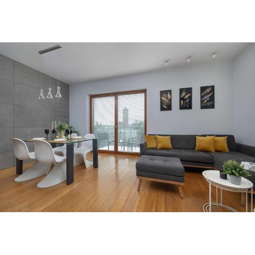 Stylish Apartment with Parking & AC in the Centre of Krakow by Noclegi Renters