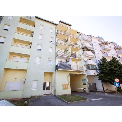 Stylish Apartments with Osijek Near Top Attractions