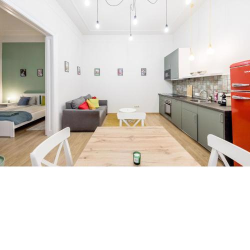 Stylish & central 2BR apartment