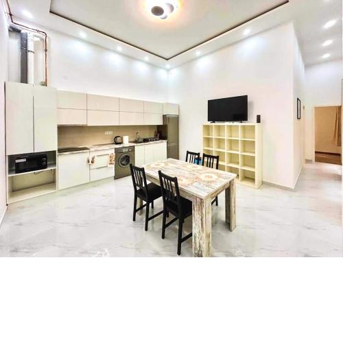 Stylish Haven in the City Center