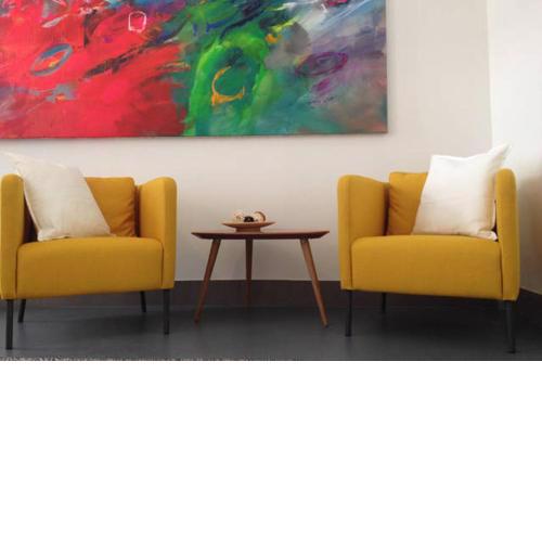 Stylish holiday Art apartment - wifi & great location