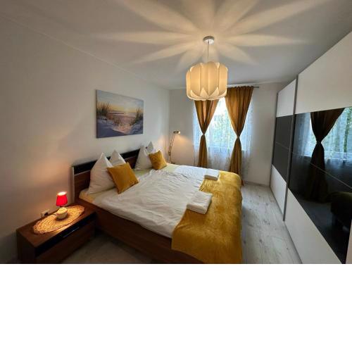 Stylish Home near train-station Parking Extra