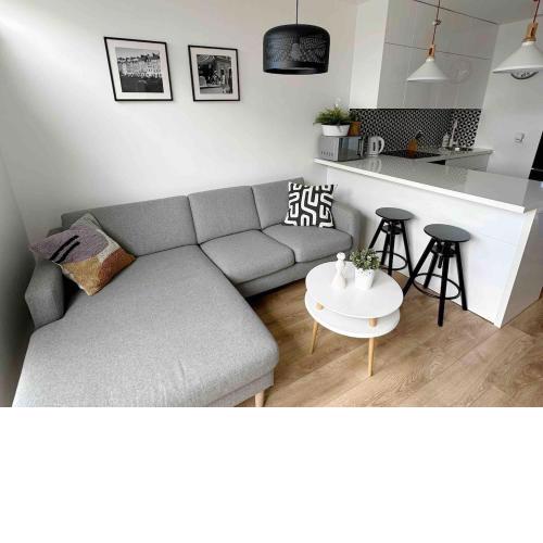 Stylish Studio in trendy Central