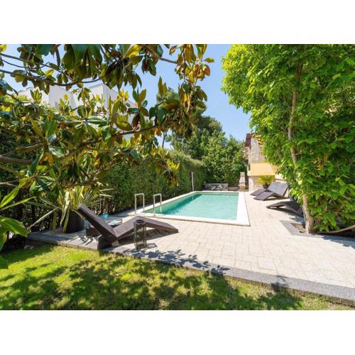 Stylish Villa Retreat in Zadar