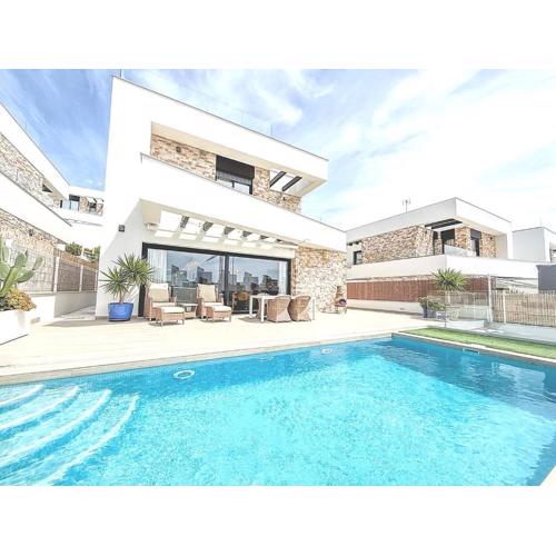 Stylish Villa UANI - family relax garden