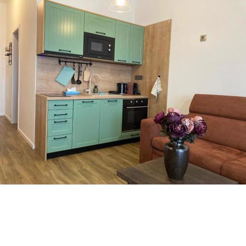 Štýlový apartmán A409 v centre NR, parkovanie v cene