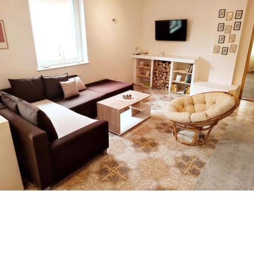 Štýlový Apartmán Andrea blízko Snowlandu Valča