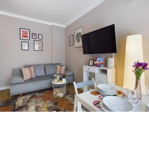 Stylowe Apartamenty Studio blisko Centrum Krakowa by Noclegi Renters