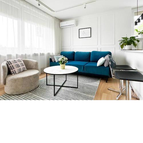 Stylowy apartament przy metrze