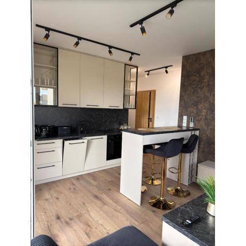 Stylowy apartament z ogródkiem i tarasem