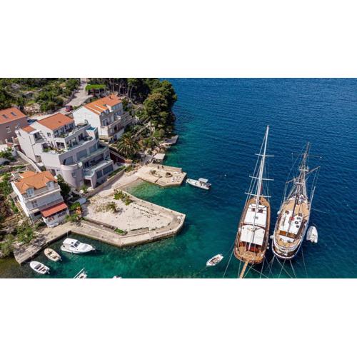 Suartini Apartmani Račišće