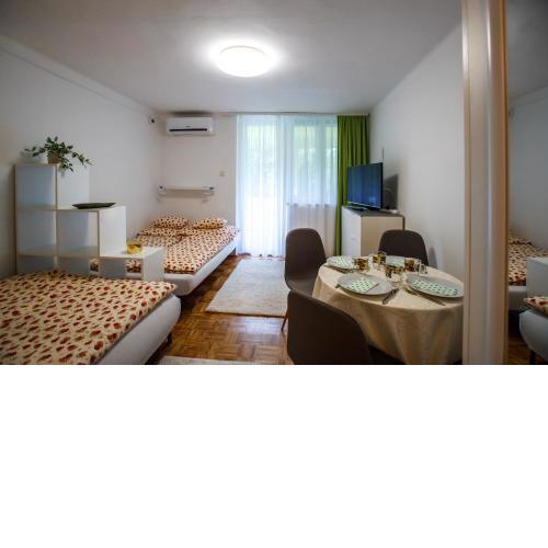 Süllő utcai apartman Fonyód VÍZPARTI és PANORÁMÁS! ON THE WATERFRONT and with Balaton panorama!