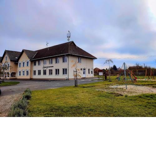 Sulyomvirág Apartmanház
