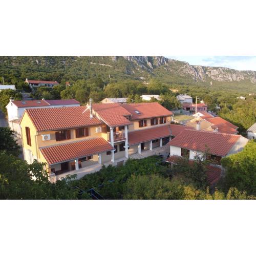 Summer Residence Illyria