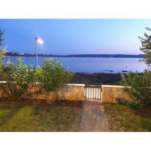 Summertime apartmani Povljana