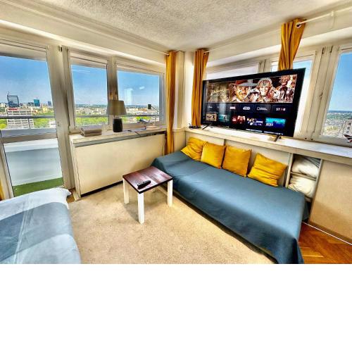 SUN clima/AC metro x2 Fast WiFi 500 Mbs 70’TV Netflix AppleTV HBO