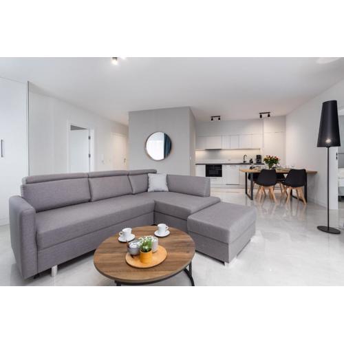 Sun Towers Apartment - Parking & Balkon - by Rent like home
