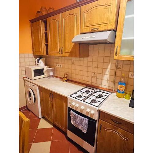 Sunny 2bedroom Apartment