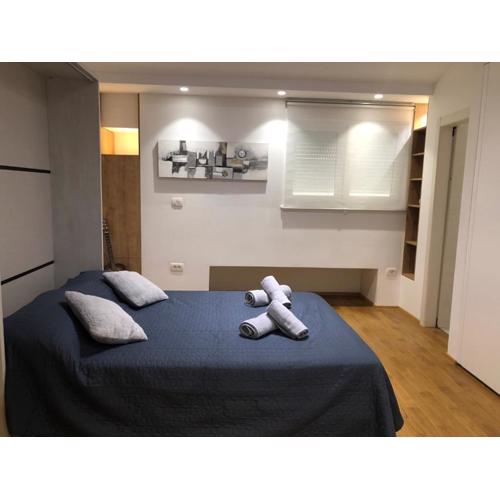 Sunny Apartment Ana