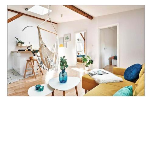 Sunny Apartment at the Heart of Old Town