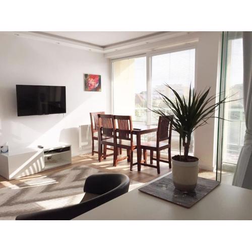 Sunny apartment by the beach in Sopot
