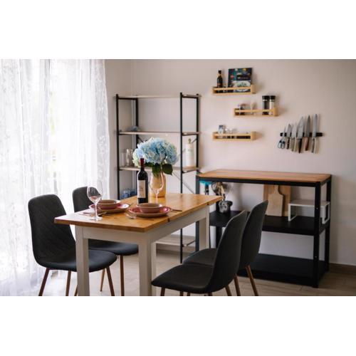 Sunny Apartment for 2