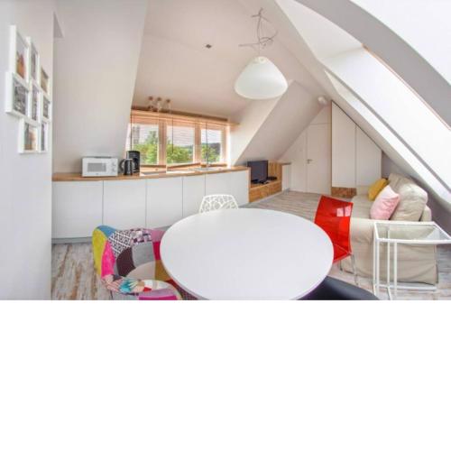 Sunny apartment with great Seaview