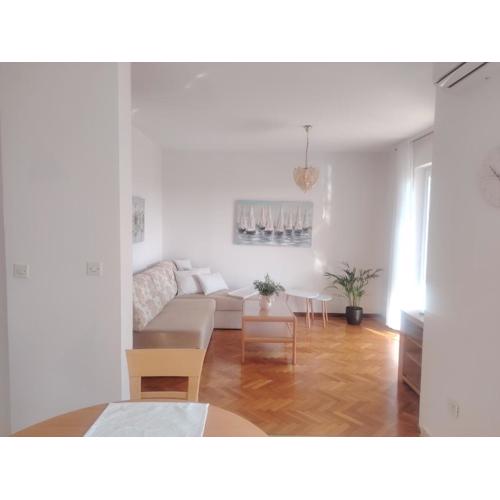 sunny apartment