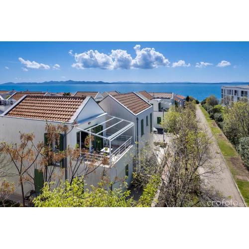 Sunny Resort apartment Aurora Green