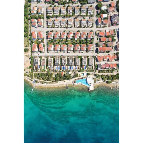 Sunny Side Escape by Belmont Realty