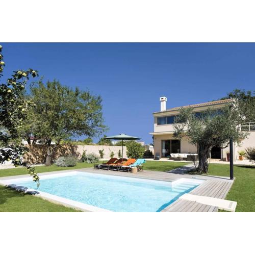 Sunny Summer House 4*