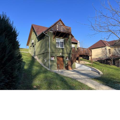 SunnySide Apartmanház