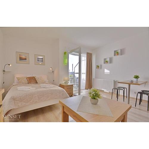 Sunset Apartments - Plac Słowiański 10