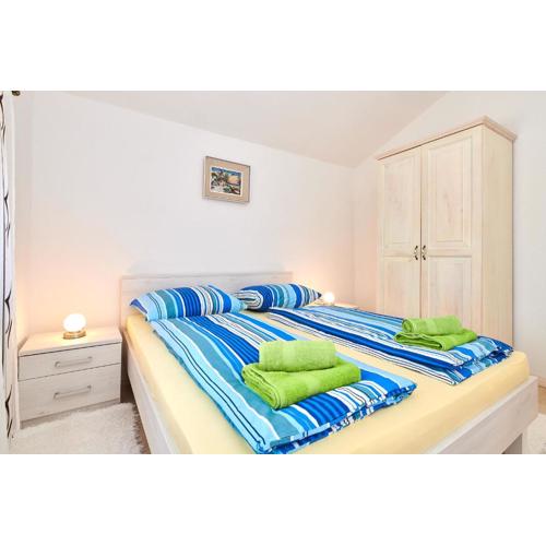 Sunset Holliday Apartment
