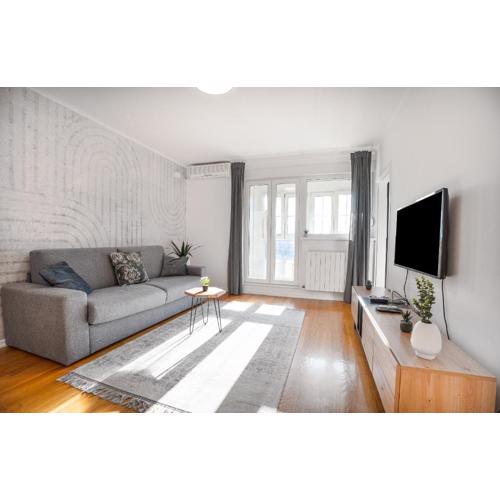 Sunshine Centre Apartment Free Parking
