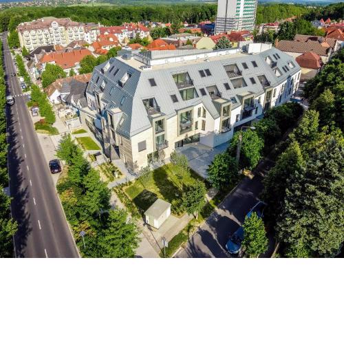 Sunshine Residence Deluxe Apartment