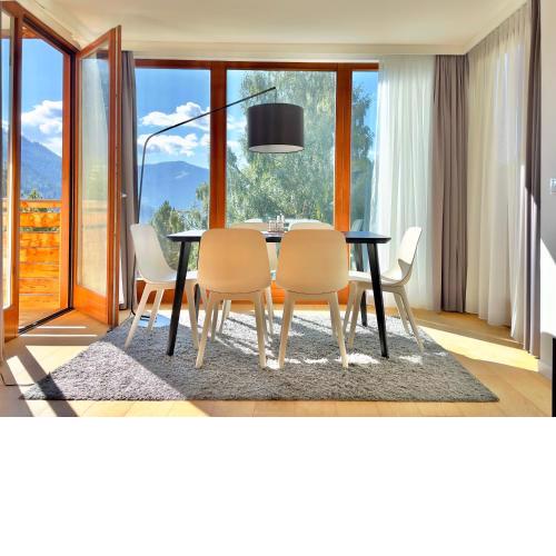Sunshine @ Rosie Design Chalet